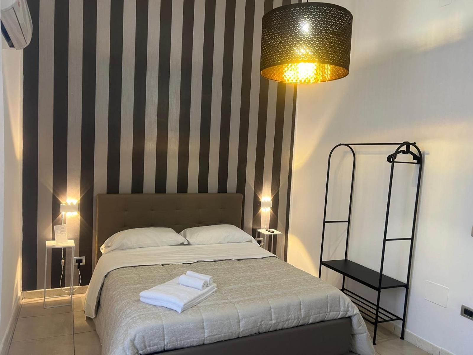 Suite Conte Poderico Napels Buitenkant foto